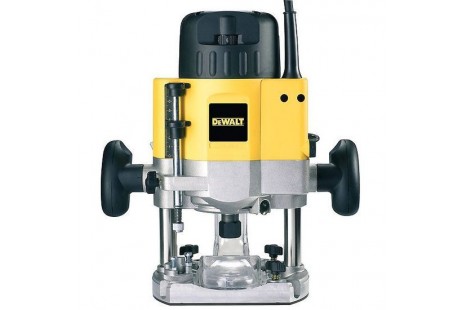 Фрезер DeWalt DW626