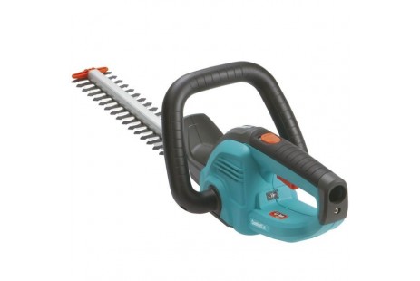 Аккумуляторный кусторез Gardena ComfortCut 30