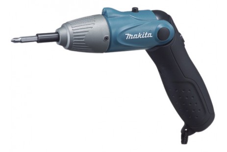 Шурупуверт Makita 6723DW