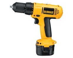 Дрель - шуруповерт акумуляторна DeWalt DC750KA