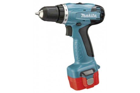 Шуруповерт Makita 6261DWPE