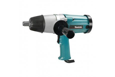 Шуруповерт Makita 6906