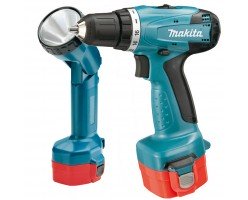 Шуруповерт Makita 8271DWALE